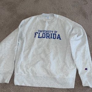 UF CHAMPION CREW NECK SWEATSHIRT!